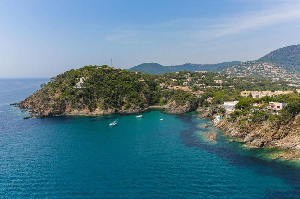 Hotel La Calanque Cavalaire-sur-Mer Eksteriør billede